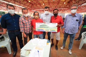 Imagem da notícia - Governador Wilson Lima libera 5º pagamento de indenizações e auxílios a beneficiários do Prosamim, neste ano.