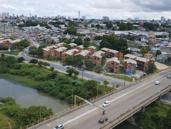 .Título Definitivo: Governo do Amazonas convoca famílias do Residencial Gilberto Mestrinho para atualização cadastral.