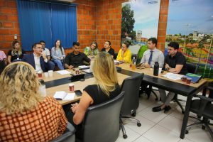 Imagem da notícia - Mais de 1,7 mil famílias do Monte Horebe fazem atualização cadastral no Programa Amazonas Meu Lar